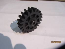 682-0107-040 - Gear								